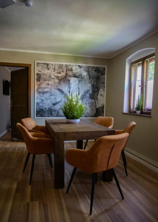 Apart Oderblick Neubleyen Luaran gambar